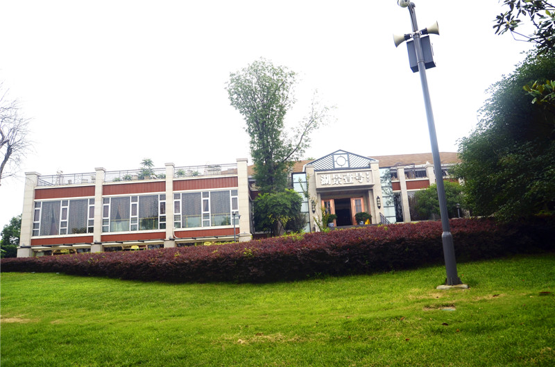 青白江湖景一号好色先生APP下载酒店设备图片