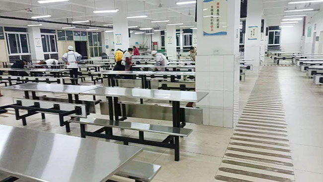 学校好色先生APP下载用具清单